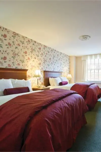 Image of double queen room at the Illini Union Hotel 